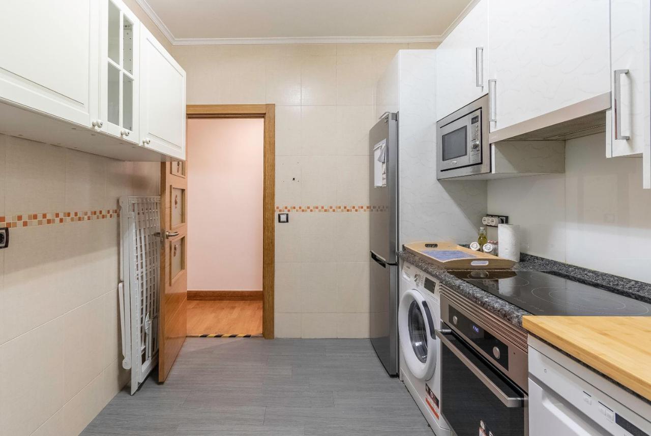 Bilbao Market With Parking By Aston Rentals Εξωτερικό φωτογραφία